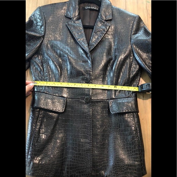 Tahari leather blazer jacket - Picture 7 of 9